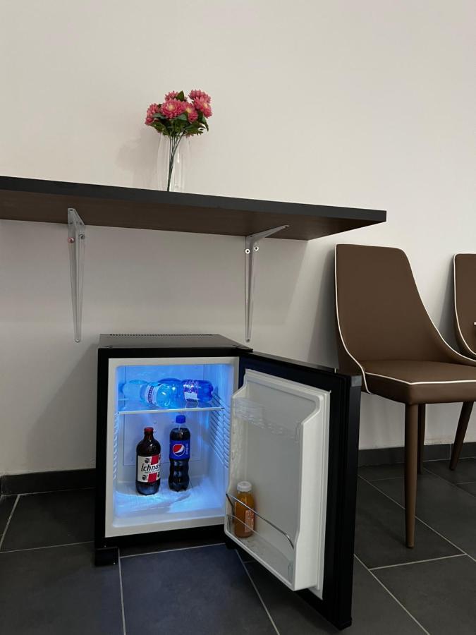 Habitat Luxury Suites Белона Екстериор снимка