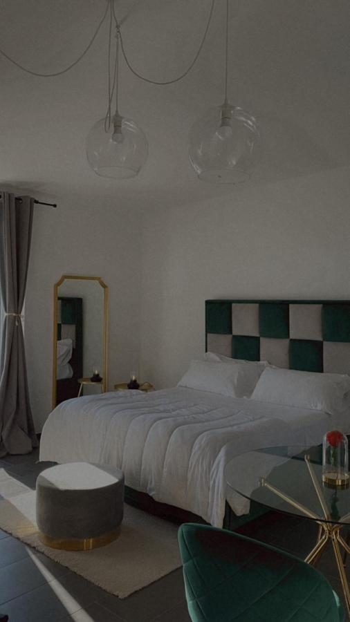 Habitat Luxury Suites Белона Екстериор снимка