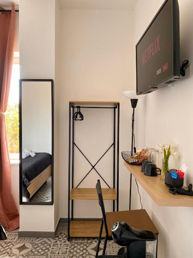Habitat Luxury Suites Белона Екстериор снимка