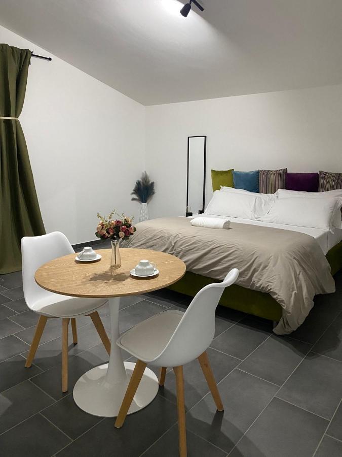 Habitat Luxury Suites Белона Екстериор снимка